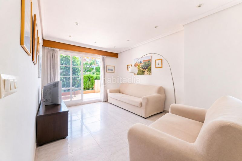 Foto e8bff94b-c519-470b-b578-30362d748b69. Casa adossada amb aparcament a Mas Camarena Bétera