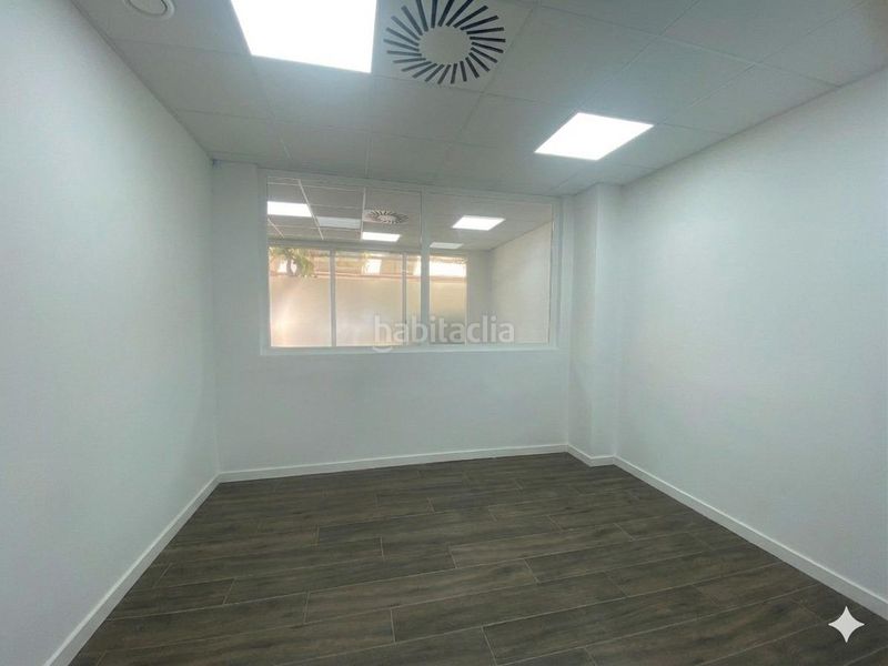 Foto c228de2c-539b-45d0-800b-9763ee7acd9a. Local comercial a Benetússer