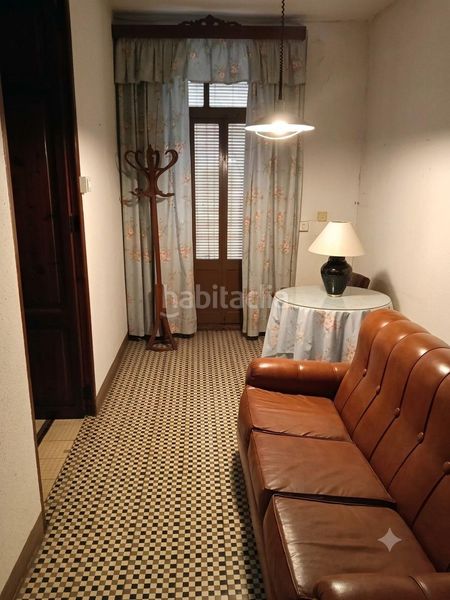 Foto 8cf7e602-5320-48e1-a6ed-1c88ae9a0514. Casa amb aparcament a Carcaixent