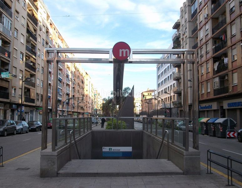 Foto 0a091267-b430-47f1-8935-4064f5459539. Pis a L´Amistat Valencia