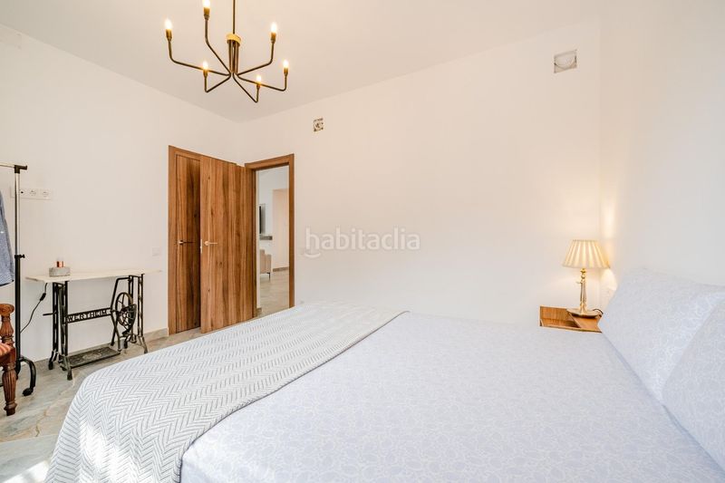 Foto a9dba167-af84-4eb0-accb-c20eff94a767. Xalet amb aparcament piscina a Segart