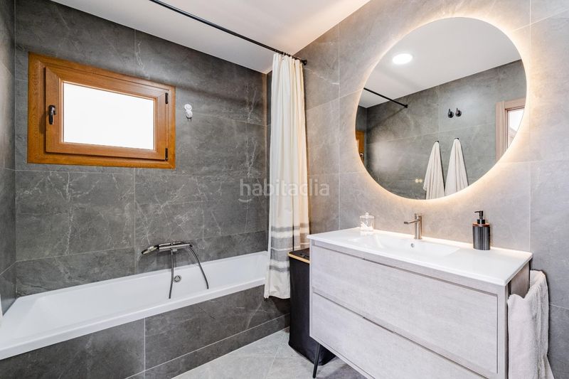 Foto b6012877-d5b8-42ac-b10c-37e2173bb2ab. Xalet amb aparcament piscina a Segart