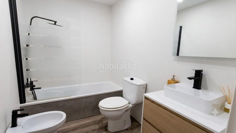 Foto f76a8653-a807-4665-8749-131cb46206a8. Pis amb calefacció aparcament a Santa Rosa Alcoi