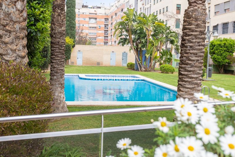 Foto 3b2892d4-d051-4217-b743-9c90b1b6cd7e. Àtic amb calefacció aparcament piscina a Nou Benicalap Valencia