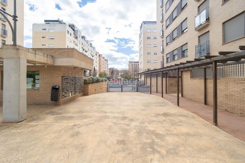 Foto b3b6e74b-0b92-48dc-8954-4632c207d2bf. Àtic amb calefacció aparcament piscina a Nou Benicalap Valencia