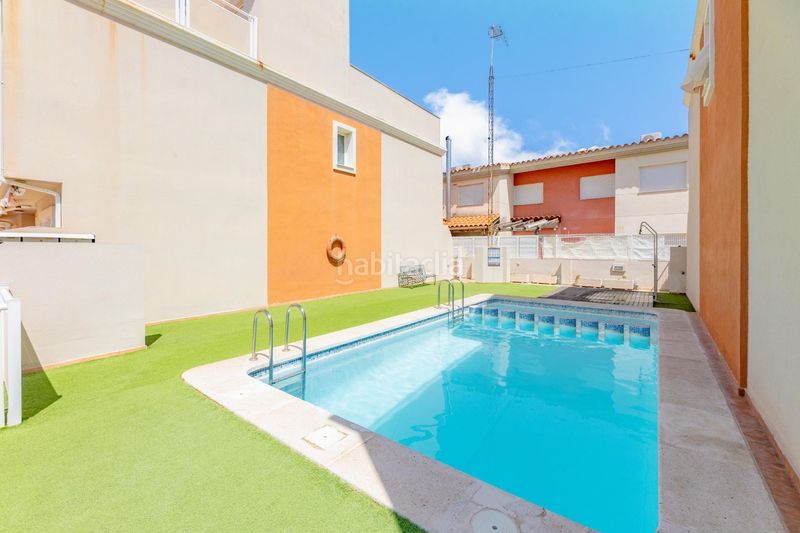 Foto d2f3a446-bd8c-4125-9466-d86214f58682. Casa adossada amb aparcament piscina a Moncófar Pueblo Moncofa