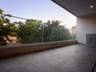 Flat in Calle MªTeresa Oller i Benchoch 6