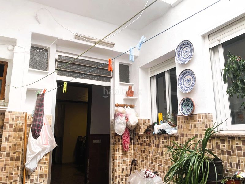 Foto b5d880e2-a093-4c56-b46a-96fd38c43631. Casa adossada a Potríes
