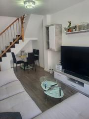 Pis a Carrer de migdia 7. Piso con terraza solarium