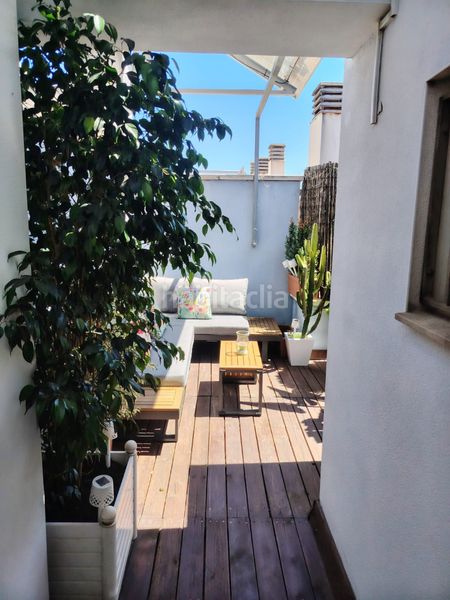 Foto a16c8c43-ecc3-4e15-8ebe-470e21d24b52. Casa adossada amb calefacció aparcament piscina a Reus