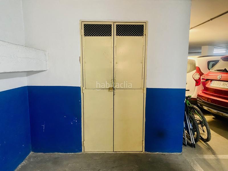 Foto 0adddc20-493a-4de5-8643-23c10af7a767. Parking voiture dans Roses-Castellbell Sant Feliu de Llobregat