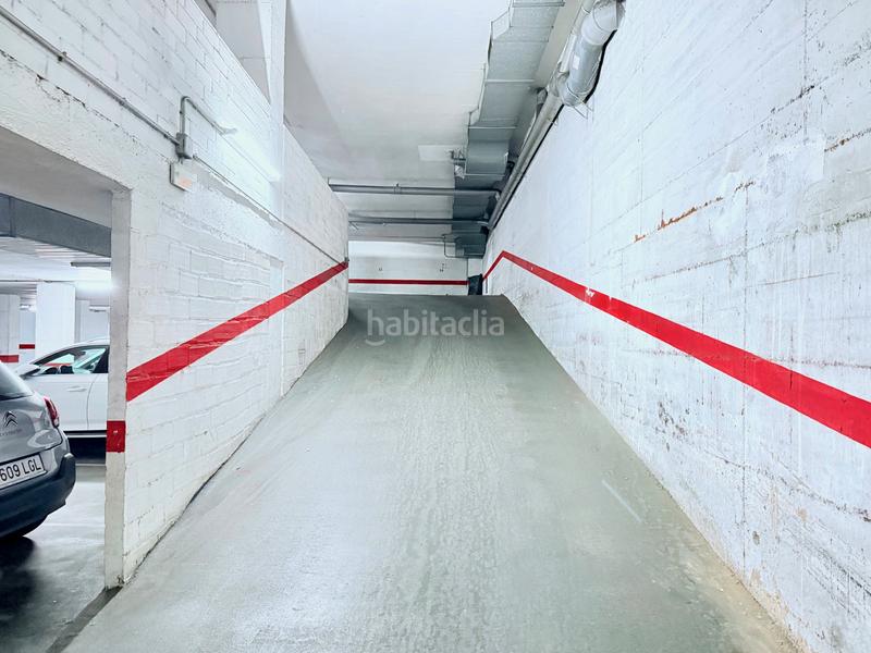 Foto fad7a5b0-eb1b-41fc-a820-9f96675cb307. Parking voiture dans Can Calders Sant Feliu de Llobregat