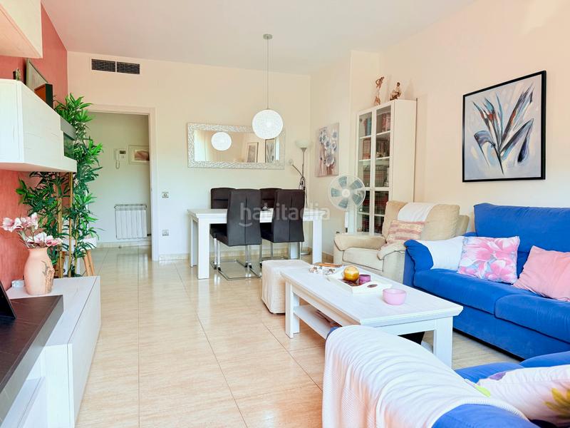 Foto 360318db-e481-470a-a54f-7843e88bd4b8. Appartement avec chauffage parking dans Roses-Castellbell Sant Feliu de Llobregat