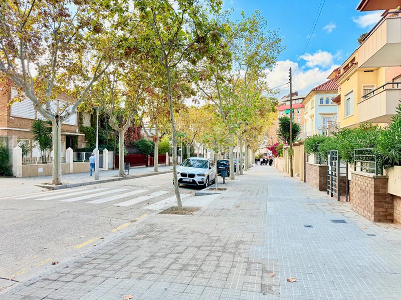 Foto 48ec17b5-e209-43ee-9acd-185fb93aabb9. Lloguer aparcament cotxe a Centre-Can Nadal Sant Feliu de Llobregat