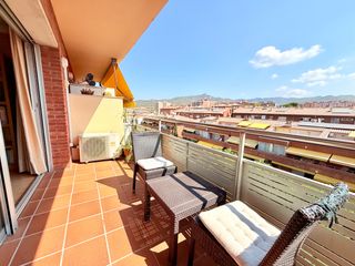 Pis a Centre-Can Nadal. ¡exclusivo dúplex en la céntrica zona residencial can llovera, c