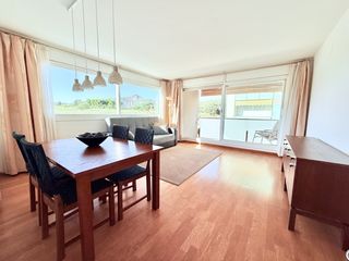 Appartamento  Passeig comte de vilardaga. Todo exterior, soleado, con piscina, parking y vistas a collsero