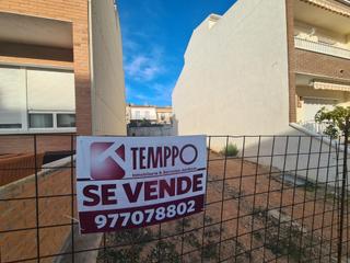 Terreny residencial  Carrer la garrotxa. Terreno urbano en mas den gual