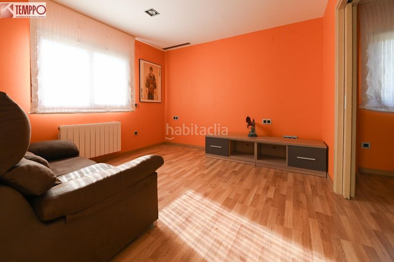 Foto 50f8fdf9-55f2-4462-a2e6-874215863e51. Casa amb calefacció aparcament piscina a El Tancat-Mas d´en Gual Vendrell (El)