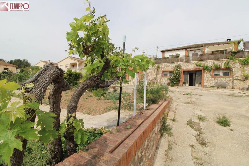 Foto 4559ab06-a221-452b-ba6e-b1d7b51cd604. Haus mit heizung parking in Bisbal del Penedès (La)