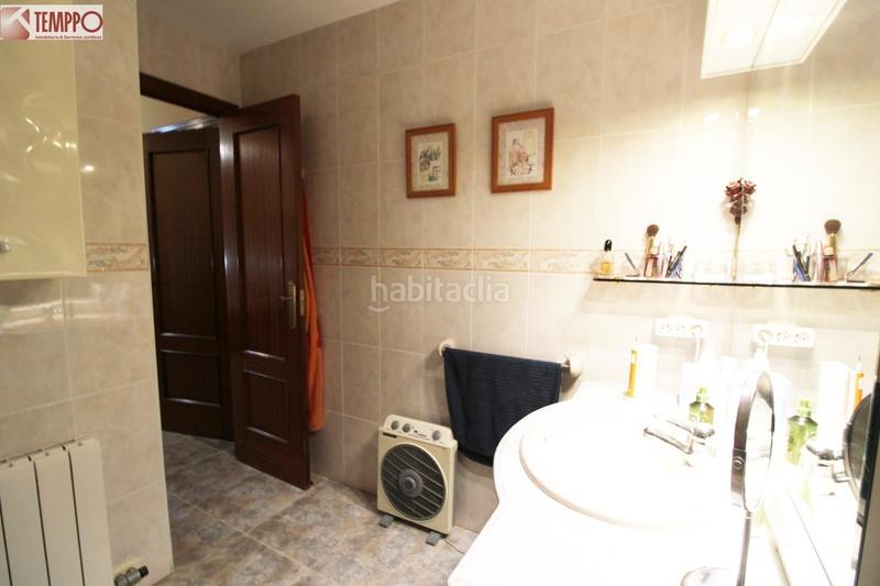 Foto 34626485-b486-48c0-af0b-acaabf2bfb3a. Casa adossada amb calefacció aparcament a El Tancat-Mas d´en Gual Vendrell (El)