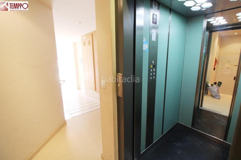 Foto db2a9ae9-332d-410b-9411-31b26e27b9dd. Pis amb calefacció aparcament a Centre Vendrell (El)
