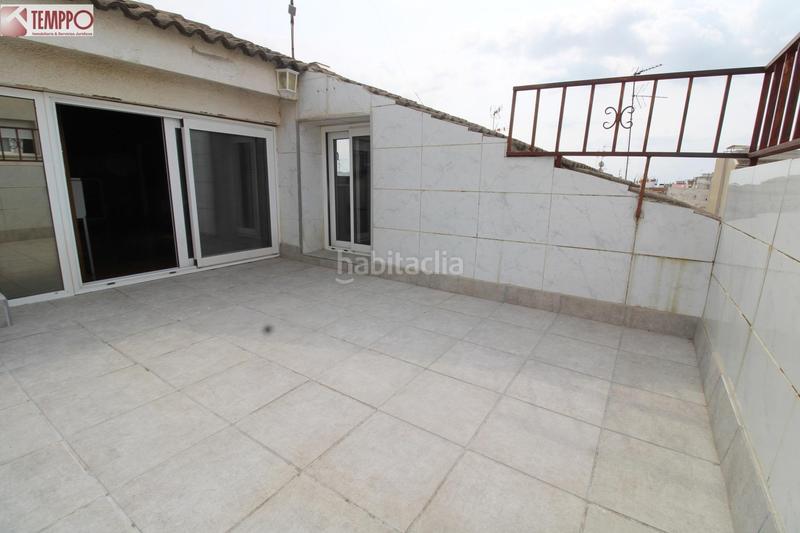 Foto 55c85d71-6532-40d2-91bb-46da7d86c041. Dúplex descubre este espectacular ático dúplex con 2 viviendas independientes registralmente en Vendrell (El)