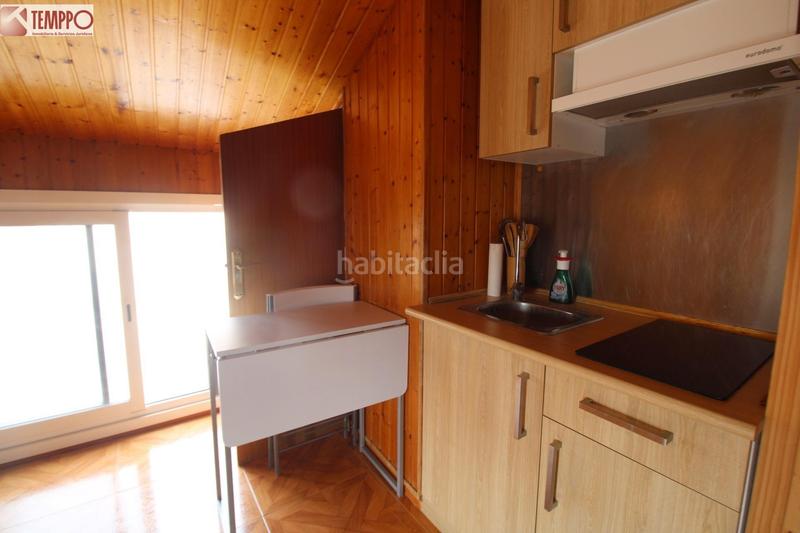 Foto a76f88ab-8a9d-497f-ae3a-c3dce388fa26. Dúplex descubre este espectacular ático dúplex con 2 viviendas independientes registralmente en Vendrell (El)