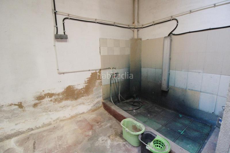 Foto c6c72135-d140-4437-8aeb-15d2e5229317. Alquiler local comercial se alquila almacén en el tancat en Vendrell (El)