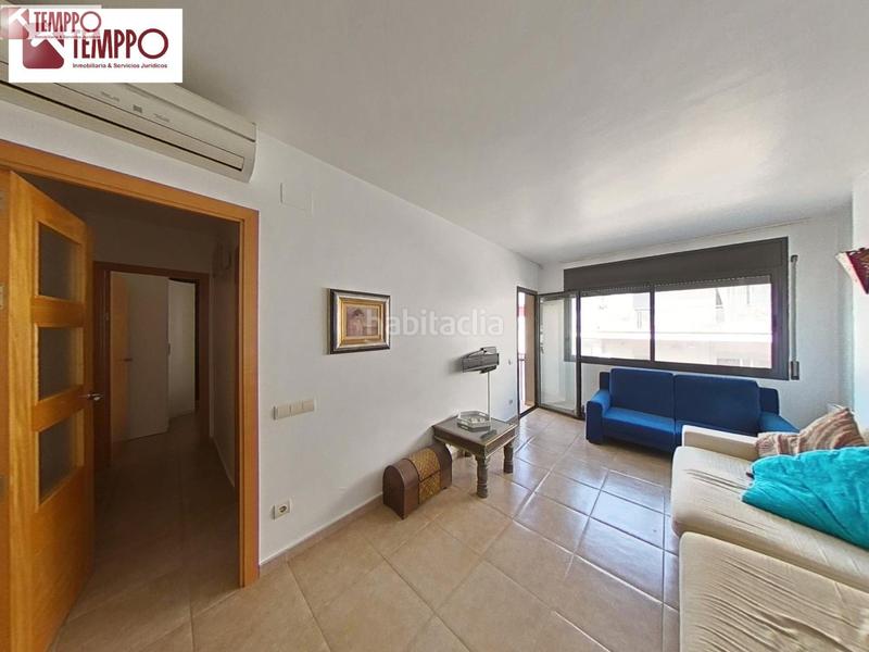 Foto 012a03b1-9876-4d03-802c-6d98fcd39da1. Piso con balcón, plaza de aparcamiento y amplísimo trastero en Vendrell (El)