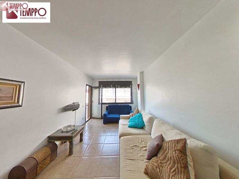 Foto 9f4d2b1e-5a43-4259-83f9-3547ae0b3fdc. Piso con balcón, plaza de aparcamiento y amplísimo trastero en Vendrell (El)