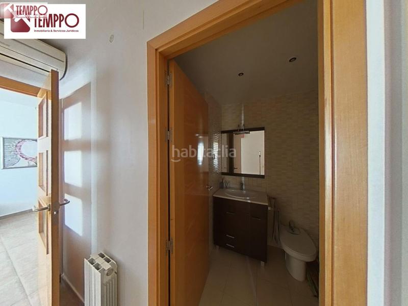 Foto bc2b5d00-2fca-4794-9746-5eb9beb7a330. Piso con balcón, plaza de aparcamiento y amplísimo trastero en Vendrell (El)
