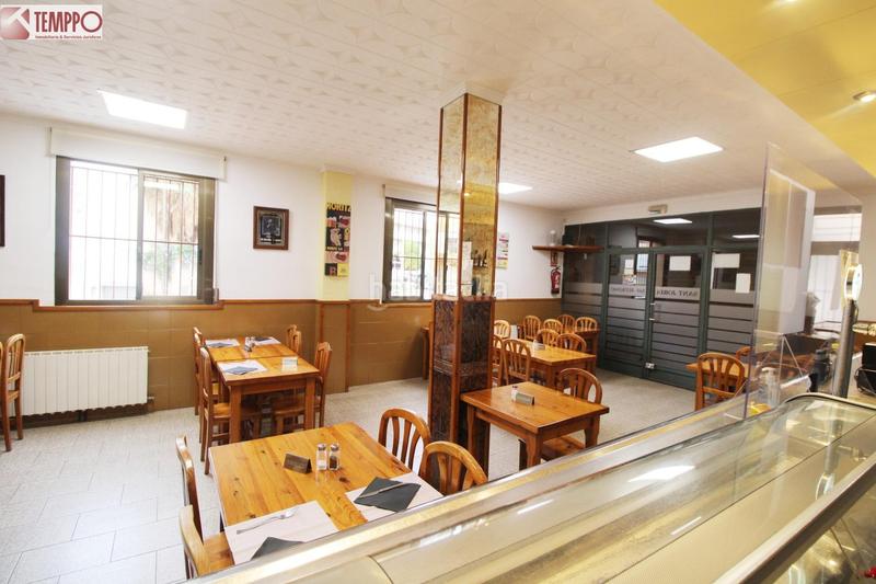 Foto 8558c1e8-c410-4cad-9ac5-0e12931c1e97. Local comercial restaurant en venta, junto con vivienda! en Vendrell (El)