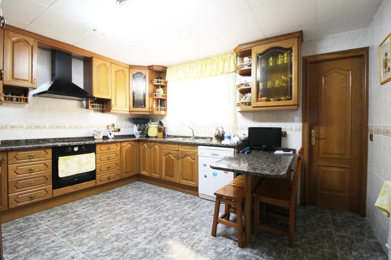 Foto 1c8db87a-512d-486a-86d2-bc929ab9485d. Reihenhaus mit heizung parking in El Tancat-Mas d´en Gual Vendrell (El)