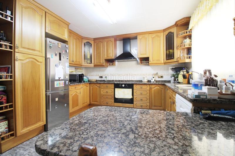 Foto 7a3d0414-77ea-4b1a-84fd-27ee4edb0b7a. Reihenhaus mit heizung parking in El Tancat-Mas d´en Gual Vendrell (El)