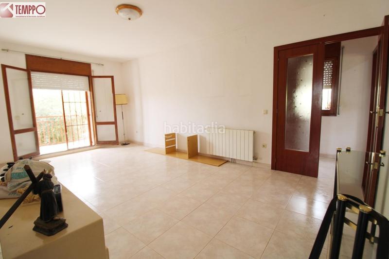 Foto e0e38e98-ac1f-42f8-8822-6c96653caf22. Casa rodeada de tranquilidad y a un paso de todos los servicios en Vendrell (El)