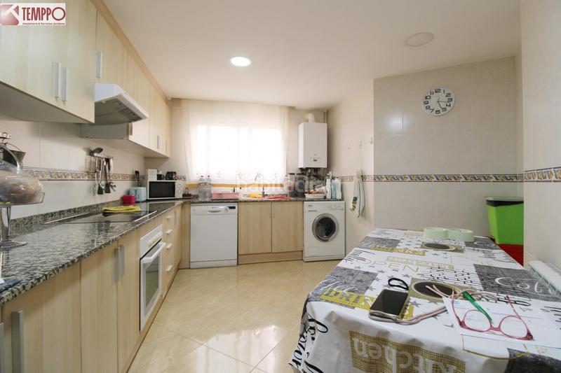 Foto 304e3571-50b2-4ce6-94e4-cdb0ce18ab2b. Dúplex  de 3 dormitorios con terraza y vistas despejadas en Roda de Barà
