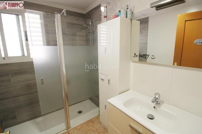 Foto 04ffba40-c2c8-4b50-a73a-d33ad5c55c03. Casa adossada amb calefacció aparcament piscina a Vendrell (El)