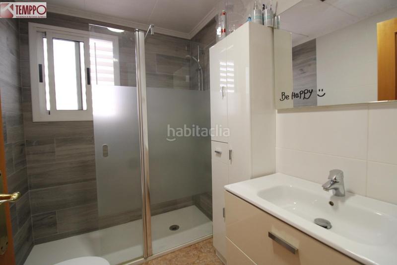 Foto 3f641568-0a5f-4cbe-baca-391d6784822b. Casa adossada amb calefacció aparcament piscina a Vendrell (El)