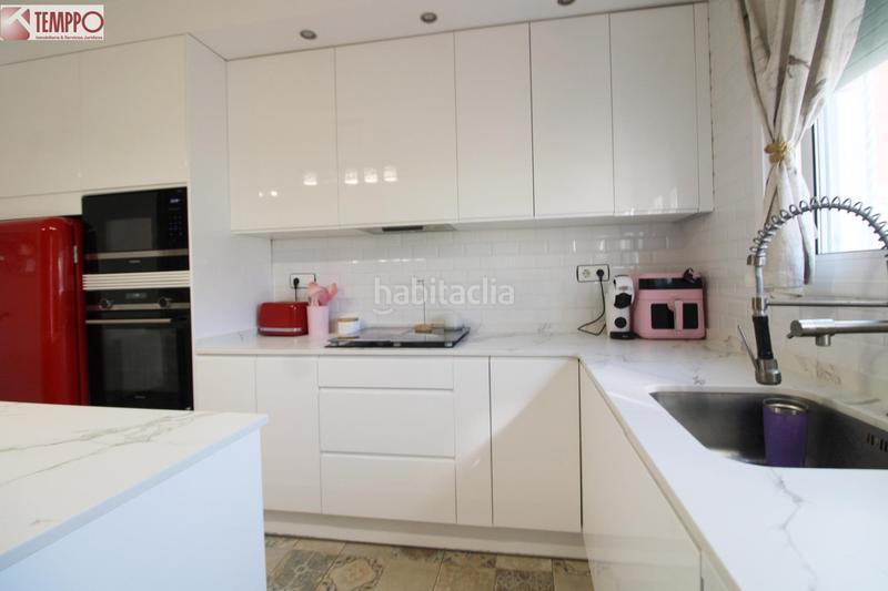 Foto ee431137-5f28-4c23-be42-10b7b2c8b100. Casa adossada amb calefacció aparcament piscina a Vendrell (El)