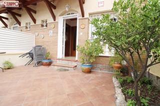 Casa adossada a La Franquesa-Oasis Park. Oportunidad de casa adosada en el vendrell