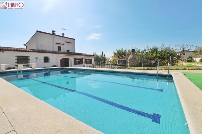 Foto aaf2c69f-15e3-4e0b-9771-18583d044fd4. Casa amb calefacció aparcament piscina a Nou Vendrell Vendrell (El)