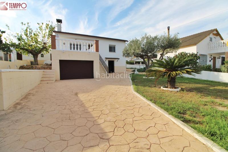 Foto 671ff9a8-a639-4b93-9f21-26cdf2e1afd0. Casa vivienda en can gordei tu refugio con jardín y piscina en Bisbal del Penedès (La)