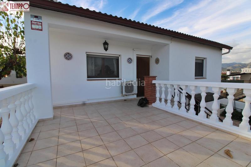 Foto e7034db7-a95f-4911-8bfb-9a0439e13708. Casa vivienda en can gordei tu refugio con jardín y piscina en Bisbal del Penedès (La)