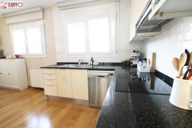 Foto 51b6f231-4277-40db-8bc5-be15165ae86e. Casa a schiera con riscaldamento parcheggio in La Franquesa-Oasis Park Vendrell (El)