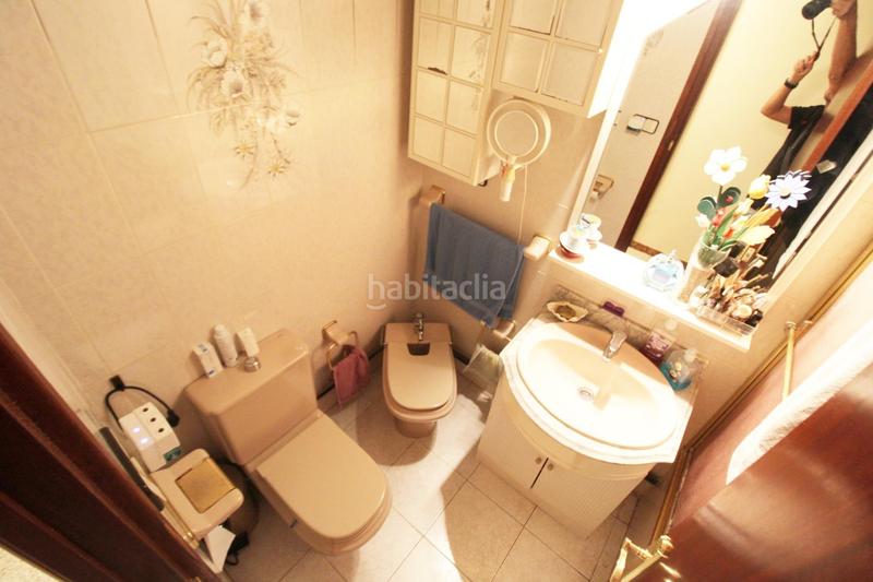 Foto f9d63dae-31b2-457e-875c-20e59cffffc0. Piso luminoso piso de 3 dormitorios en La Roureda Sabadell