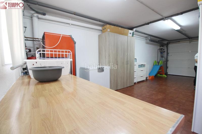 Foto ad8ab380-6546-4862-ab38-8907e3422118. Maison jumelée avec chauffage parking dans La Franquesa-Oasis Park Vendrell (El)