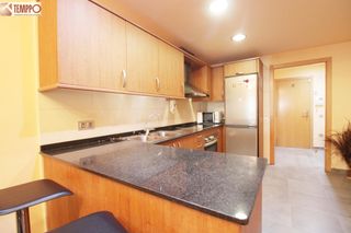 Piso  Riera de la bisbal. Piso moderno y con ascensor