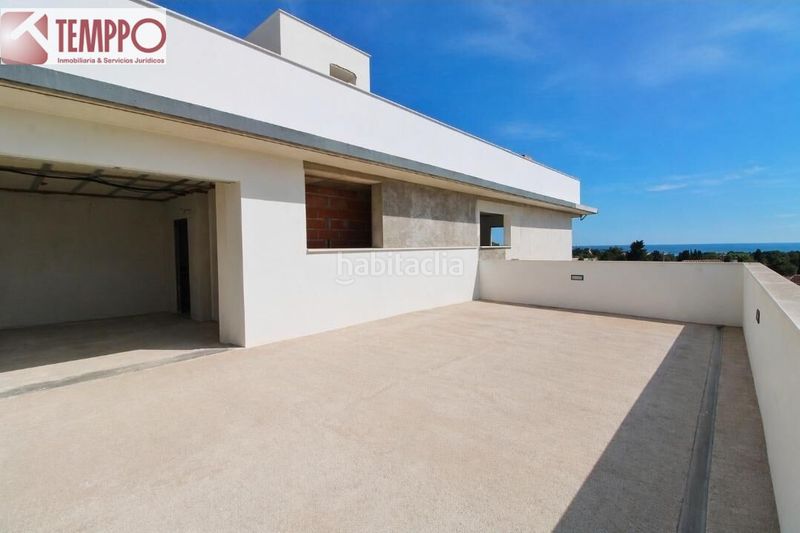 Foto 5cab44ab-8ae8-450d-8969-35b1d21221b7. Casa amb calefacció aparcament piscina a Els Masos - Els Garrofers Coma-ruga