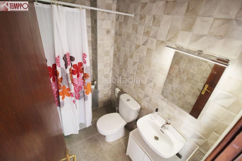 Foto 220c793d-aadc-484b-a5e8-7d88a1c53978. Casa amb aparcament piscina a Nou Vendrell Vendrell (El)