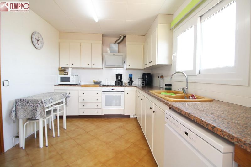 Foto 8ff8259b-f2da-4328-ade1-e1152777aec2. Casa amb aparcament piscina a Nou Vendrell Vendrell (El)